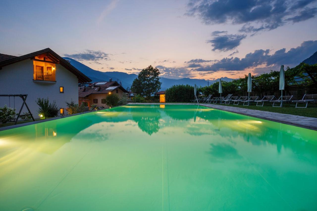 Hotel Neuhausmuehle Vilpiano Eksteriør billede